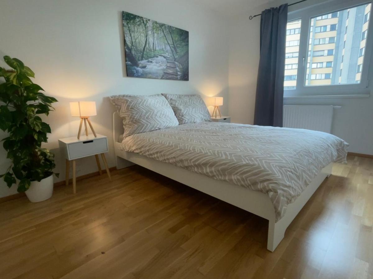 55 M2 Stylish Apartment With Balcony & Parking ウィーン エクステリア 写真