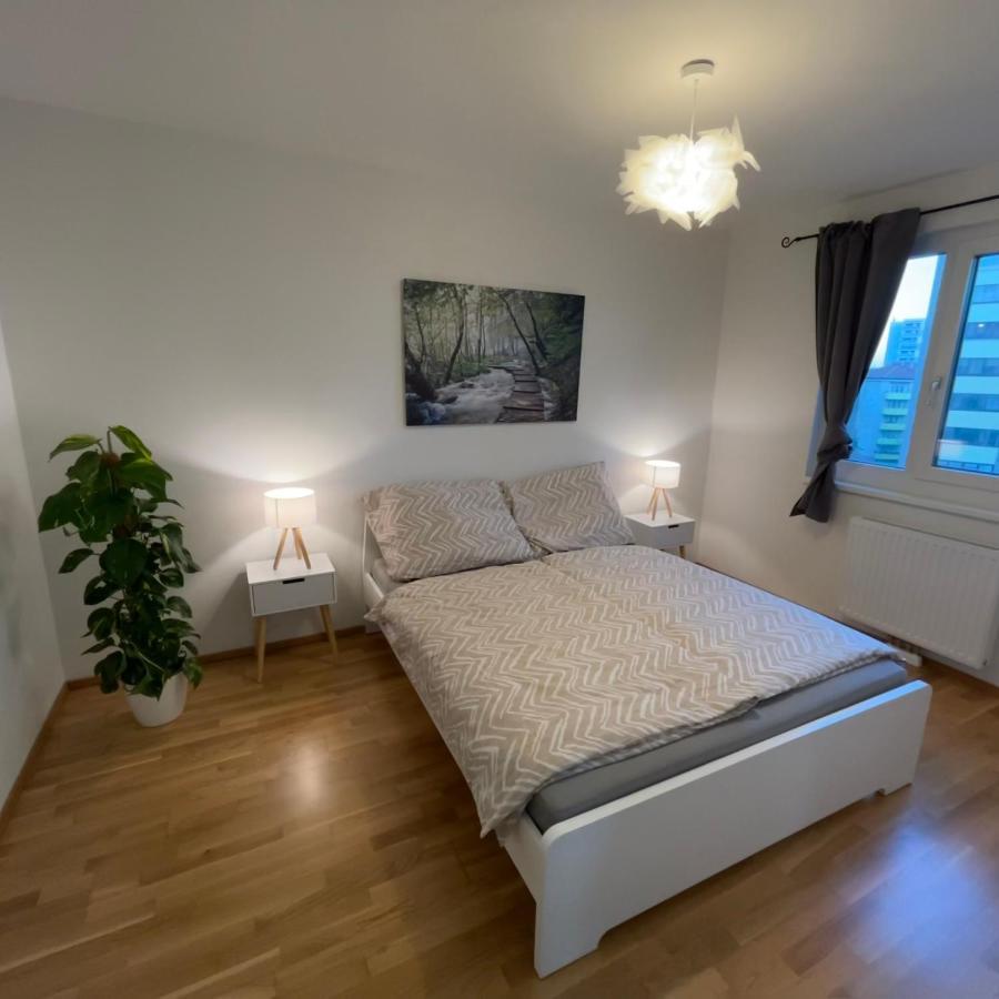 55 M2 Stylish Apartment With Balcony & Parking ウィーン エクステリア 写真